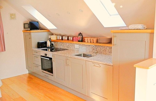 Polzeath Villa | 1 The Navigators - Luxury 3 bedroom beach villa only 100 meters to the beach