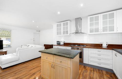 South Perth Apartment | 10/17 Richardson Street, South Perth