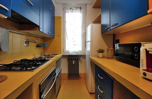 Millefonti Apartment | [10 minutes by subway] Palavela Suite