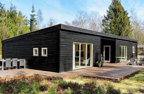 Helberskov Strand House | 10 person holiday home in Hadsund