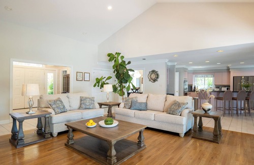 Castleton House | 10 Person House with Private Hot tub on Spectacular Rural Estate