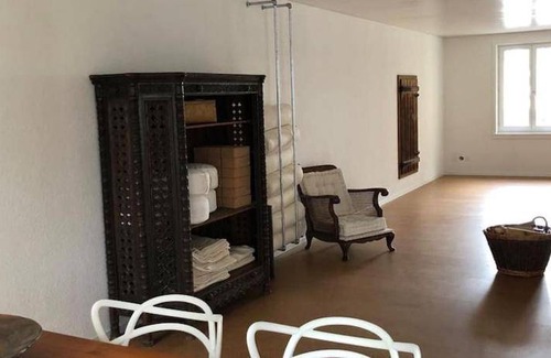 Burgdorf Apartment | 100 m² Apartment ∙ 1 bedroom ∙ 5 guests