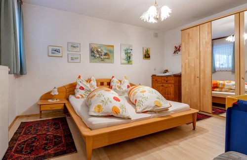 Muhldorf Apartment | 100 m² Apartment ∙ 2 bedrooms ∙ 6 guests