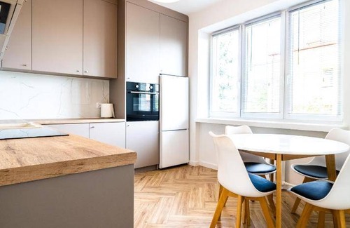 Radom Apartment | 100 m² Apartment ∙ 2 bedrooms ∙ 7 guests