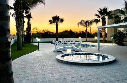 Livadia Apartment | 100 m² Apartment ∙ 2 bedrooms ∙ 5 guests