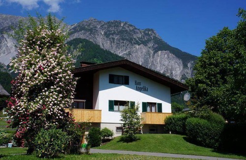 Vandans Apartment | 100 m² Apartment ∙ 3 bedrooms ∙ 8 guests