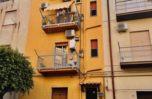 Alcamo Historic Center Apartment | 100 m² Apartment ∙ 3 bedrooms ∙ 6 guests