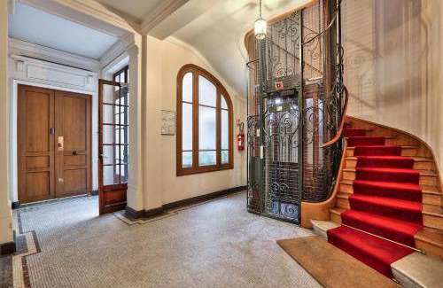 Quartier de la Monnaie Apartment | 100 m² Apartment ∙ 3 bedrooms ∙ 11 guests