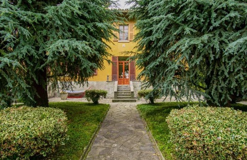 Tavernerio Apartment | 100 m² Apartment ∙ 2 bedrooms ∙ 4 guests