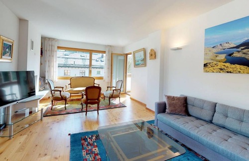 Celerina-Schlarigna Apartment | 100 m² Apartment ∙ 2 bedrooms ∙ 4 guests