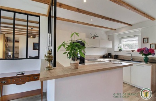 Landebia House | 100 m² Gîte ∙ 3 bedrooms ∙ 6 guests
