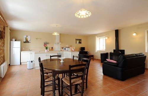 Montgaillard House | 100 m² Gîte ∙ 3 bedrooms ∙ 6 guests