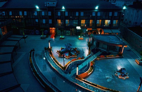 Serdivan Hotel | 100 m² Hotel ∙ 2 bedrooms ∙ 9 guests