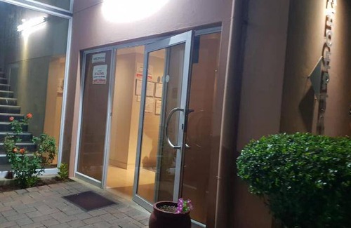 Musgrave Hotel | 100 m² Hotel ∙ 2 guests