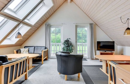 Grasten House | 100 m² House ∙ 1 bedroom ∙ 8 guests