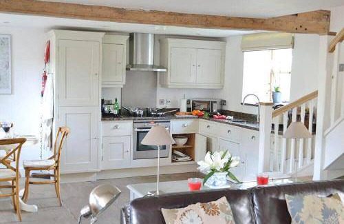 Little Cowarne House | 100 m² House ∙ 2 bedrooms ∙ 6 guests