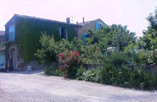 Valros House | 100 m² House ∙ 2 bedrooms ∙ 6 guests