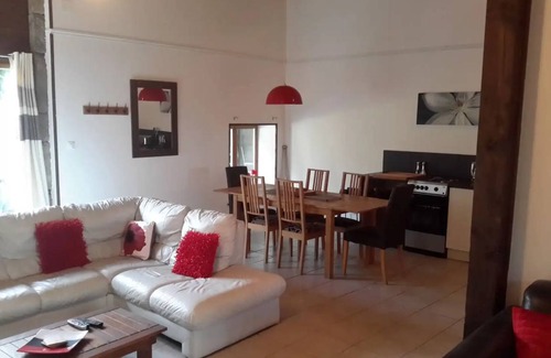 Cressat House | 100 m² House ∙ 3 bedrooms ∙ 6 guests