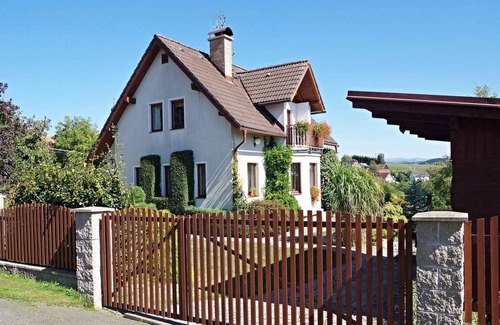 Bozkov House | 100 m² House ∙ 3 bedrooms ∙ 8 guests