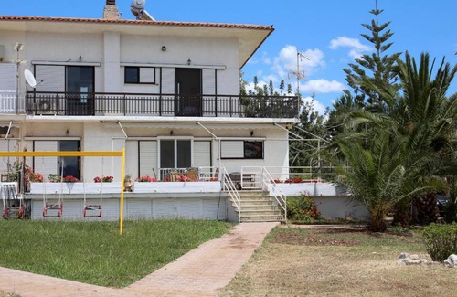 Kilada House | 100 m² House ∙ 3 bedrooms ∙ 6 guests