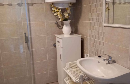 Balatongyorok House | 100 m² House ∙ 2 bedrooms ∙ 5 guests