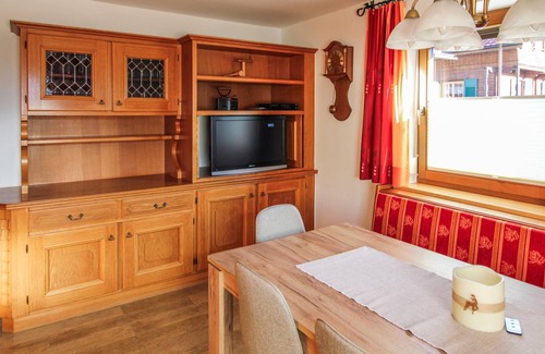 Finsing House | 100 m² Maisonette ∙ 4 bedrooms ∙ 8 guests