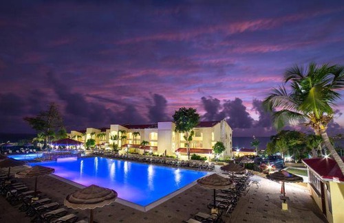 Pelican Key Resort | 100 m² Resort ∙ 2 bedrooms ∙ 127 guests