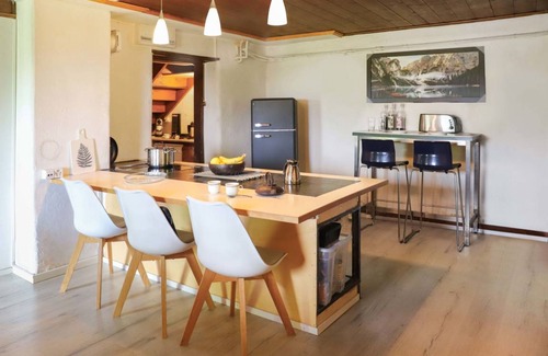 Caux Villa | 100 m² Villa ∙ 3 bedrooms ∙ 5 guests