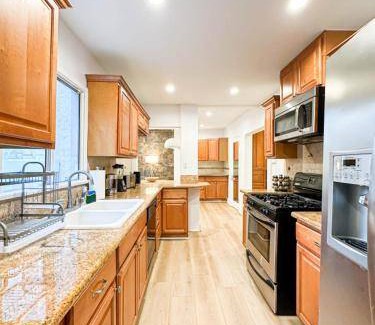 Westwood House | 1000 m² House ∙ 4 bedrooms ∙ 10 guests