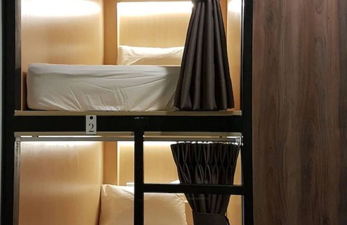 City Centre Hotel | 1000 Miles