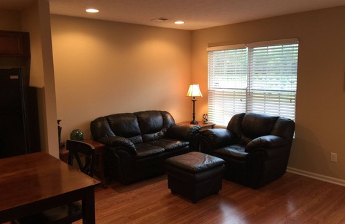 Elizabethtown Apartment | 101 A Peaceful private and Safe great location