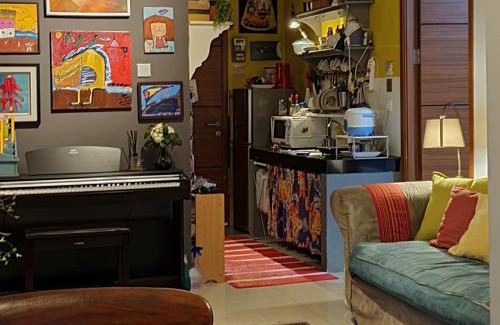 Hegarmanah Apartment | 1010 - Bohemian Apartment