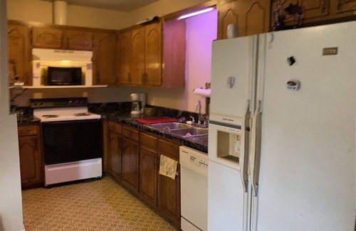 Wichita Falls Apartment | 102-A 2 Bedroom 1 Bath apartment room