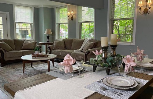 Chester Center Apartment | 102 m² Apartment ∙ 2 bedrooms ∙ 5 guests