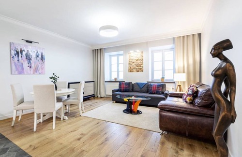 Old Town Apartment | 102 m² Apartment ∙ 3 bedrooms ∙ 6 guests