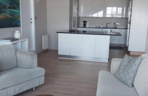 Hofn Apartment | 102 m² Apartment ∙ 3 bedrooms ∙ 8 guests
