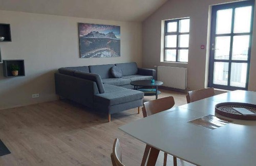 Hofn Apartment | 102 m² Apartment ∙ 3 bedrooms ∙ 8 guests
