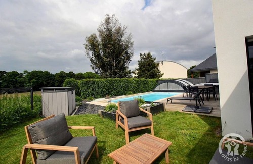 Etables-sur-Mer House | 102 m² Gîte ∙ 4 bedrooms ∙ 8 guests