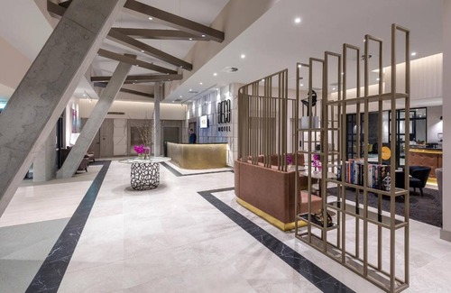 Braddon Hotel | 104 m² Hotel ∙ 2 bedrooms ∙ 127 guests