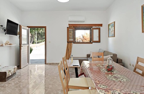 Zia House | 104 m² House ∙ 3 bedrooms ∙ 8 guests