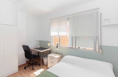 Patraix Resort | 104 m² Private room ∙ 1 bedroom ∙ 1 guest