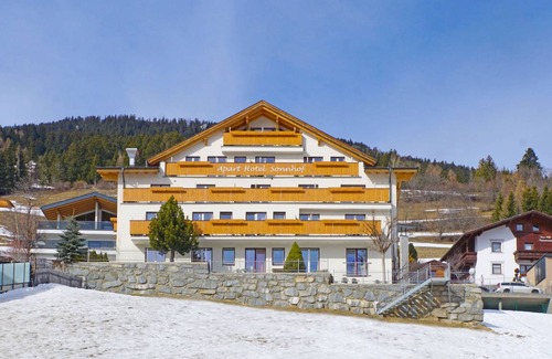 Ladis Apartment | 105 m² Apartment ∙ 1 bedroom ∙ 6 guests