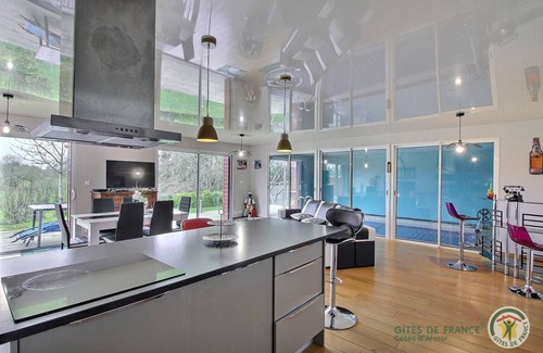 Plesidy House | 105 m² Gîte ∙ 1 bedroom ∙ 2 guests