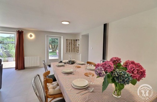 Redon House | 105 m² Gîte ∙ 3 bedrooms ∙ 6 guests