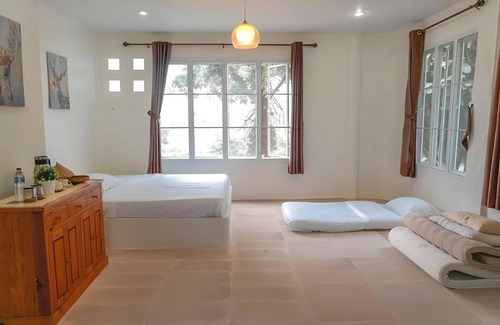 Wang Nam Khiao House | 105 m² House ∙ 2 bedrooms ∙ 6 guests
