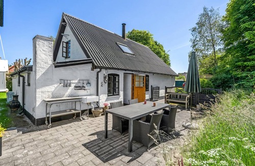 Svankær House | 105 m² House ∙ 2 bedrooms ∙ 4 guests