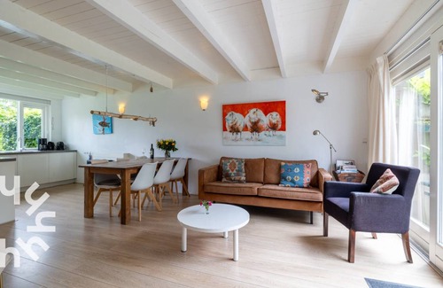 Scharendijke House | 105 m² House ∙ 3 bedrooms ∙ 6 guests