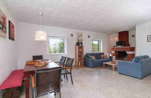 Praznica House | 107 m² House ∙ 4 bedrooms ∙ 8 guests