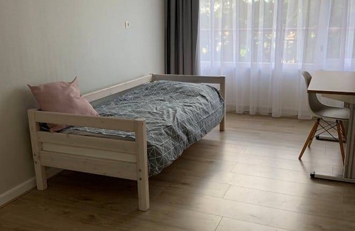 Municipality of Capelle aan den IJssel Resort | 107 m² Private room ∙ 1 bedroom ∙ 1 guest
