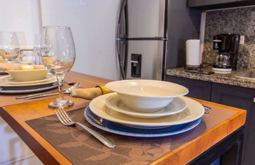 Urdesa Apartment | 108 Consulado USA *Parking* Loft Praga Apts 3 pax